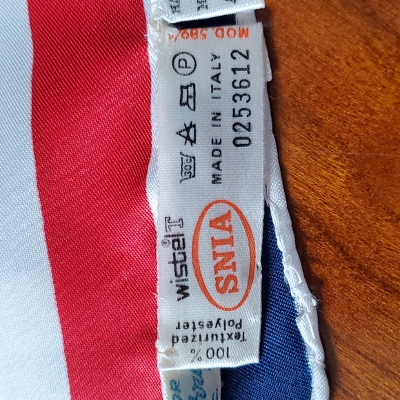 Vintage Woodward & Lathrop scarf - Picture 6 of 7